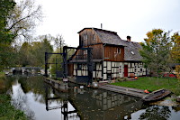 Radduscher Buschmühle mit Schleuse am Südumfluter
